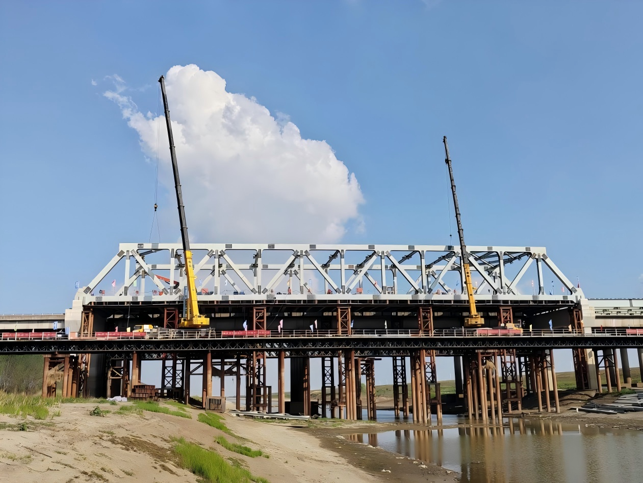 50m Span Steel Truss Bridge in Argentina