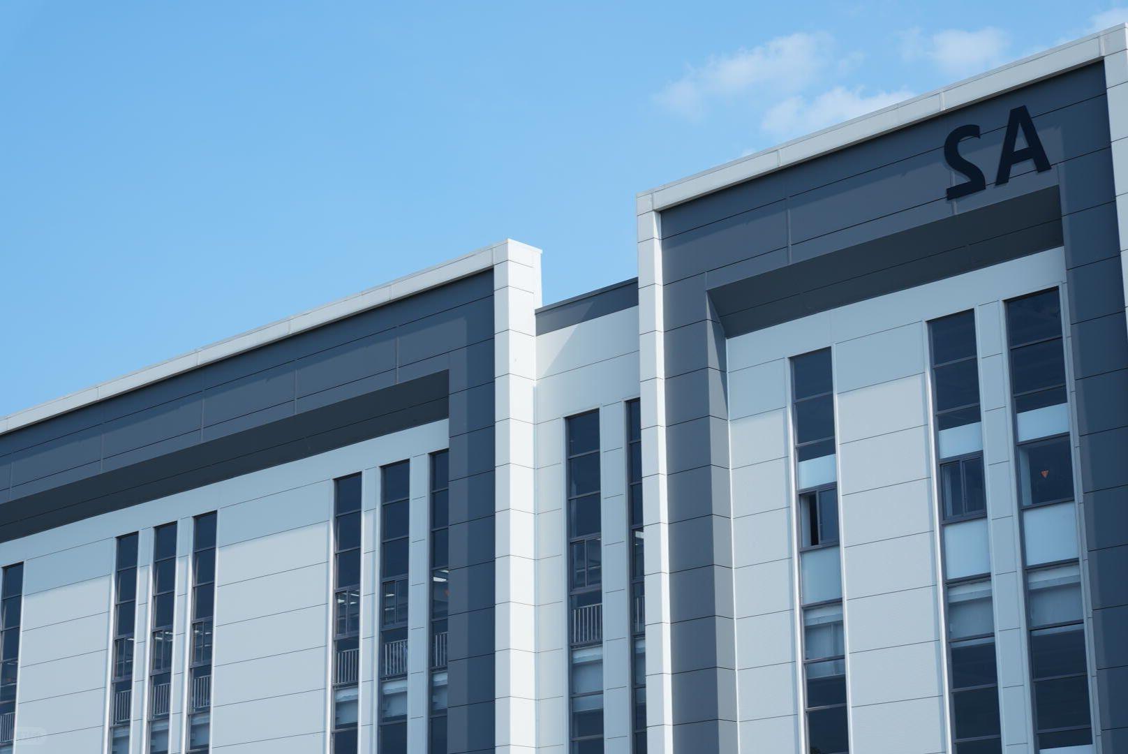 High-quality exterior insulation panels finish